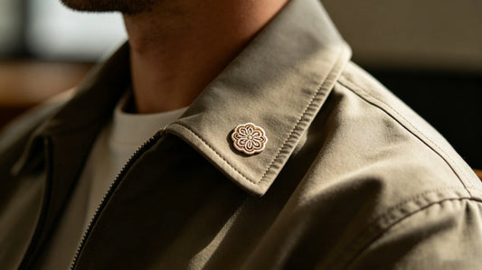 jacket-collar-tiny-woven-patch